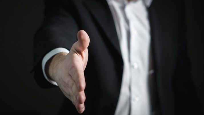 PATTEGGIAMENTO: LA PENA CONCORDATA VA RIVISTA SE INTERVIENE UNA LEGGE SUCCESSIVA PIU’ FAVOREVOLE.